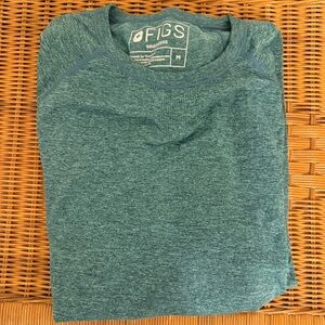 FIGS Women's Salta - Performance Underscrub
M - Green